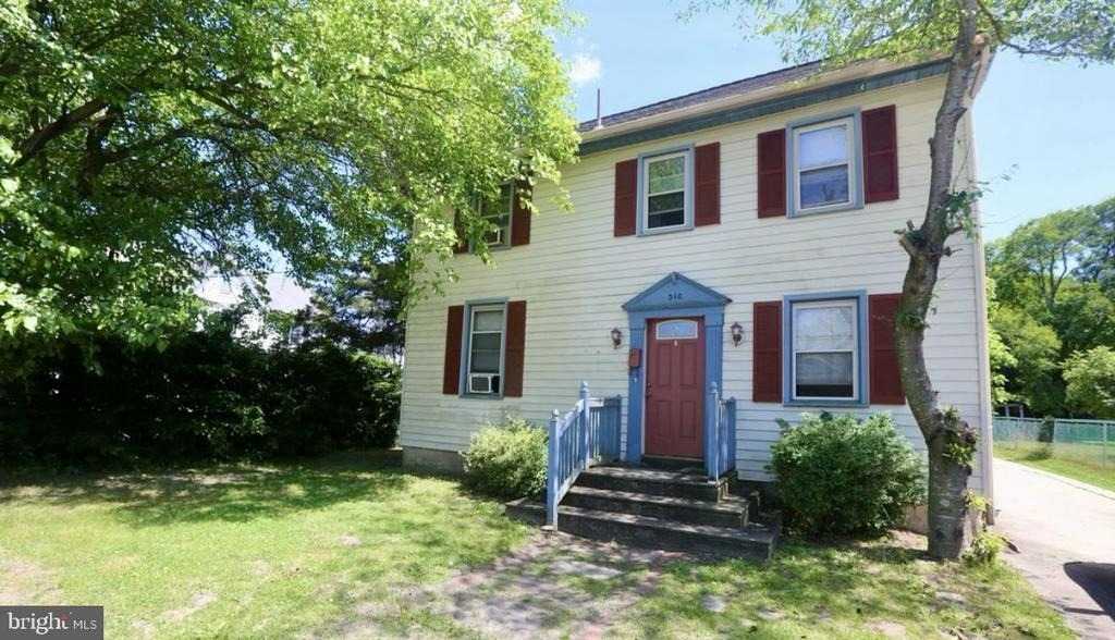 310 Ellis Street - Photo 0