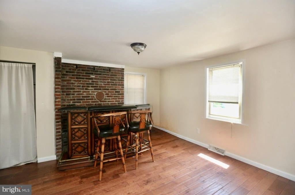 310 Ellis Street - Photo 3