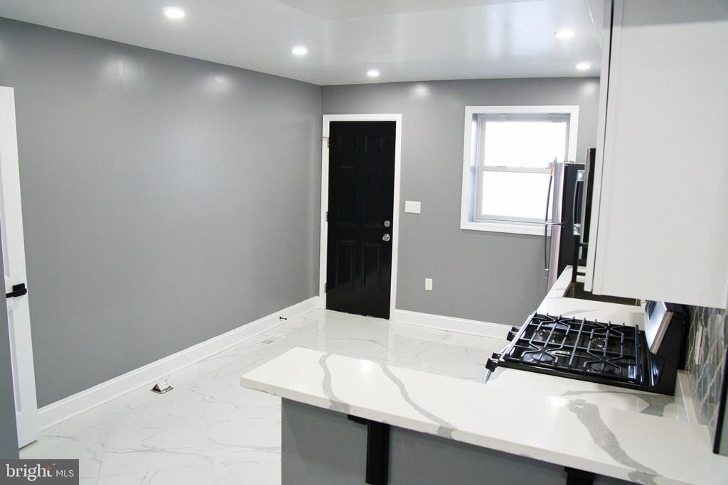 1604 Cliftview Avenue - Photo 5