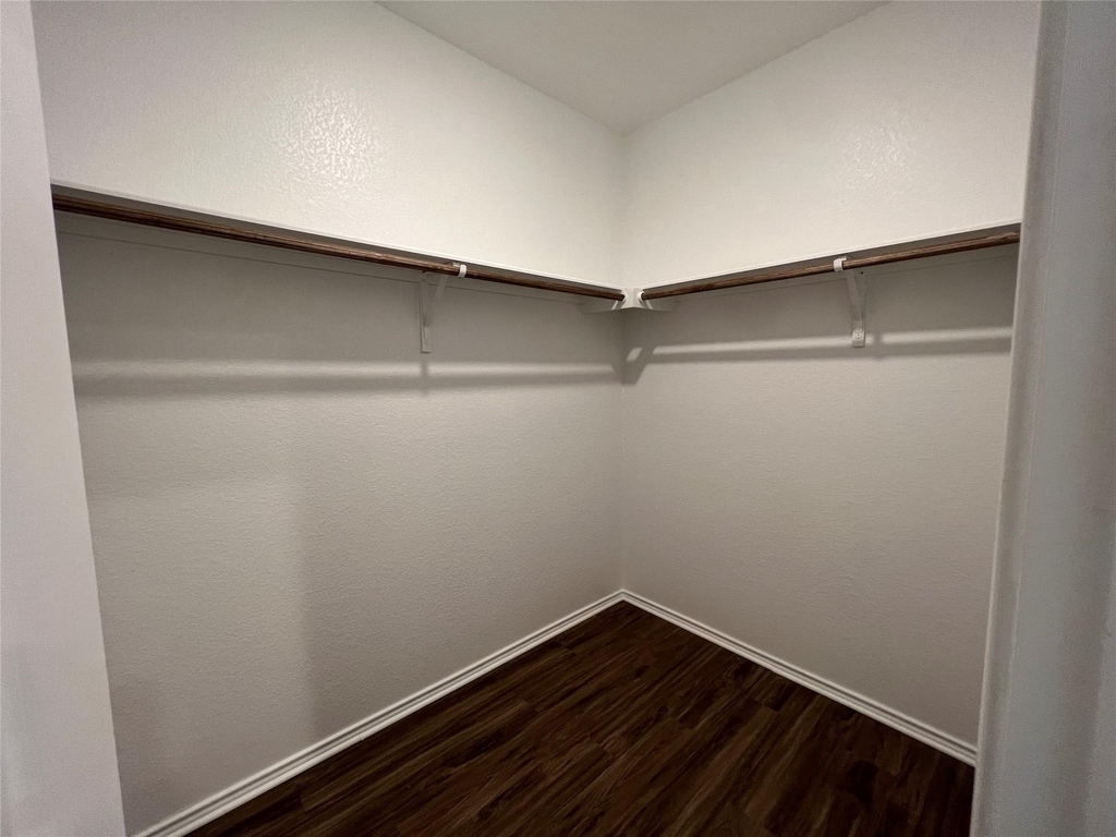 415 Halfmoon Dr - Photo 6