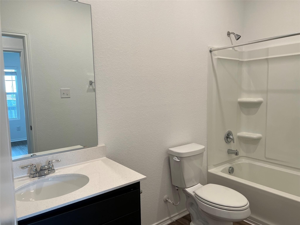 415 Halfmoon Dr - Photo 10