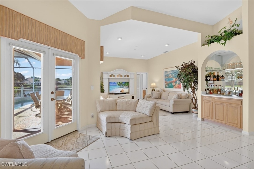 6687 Huntley Lane S - Photo 16