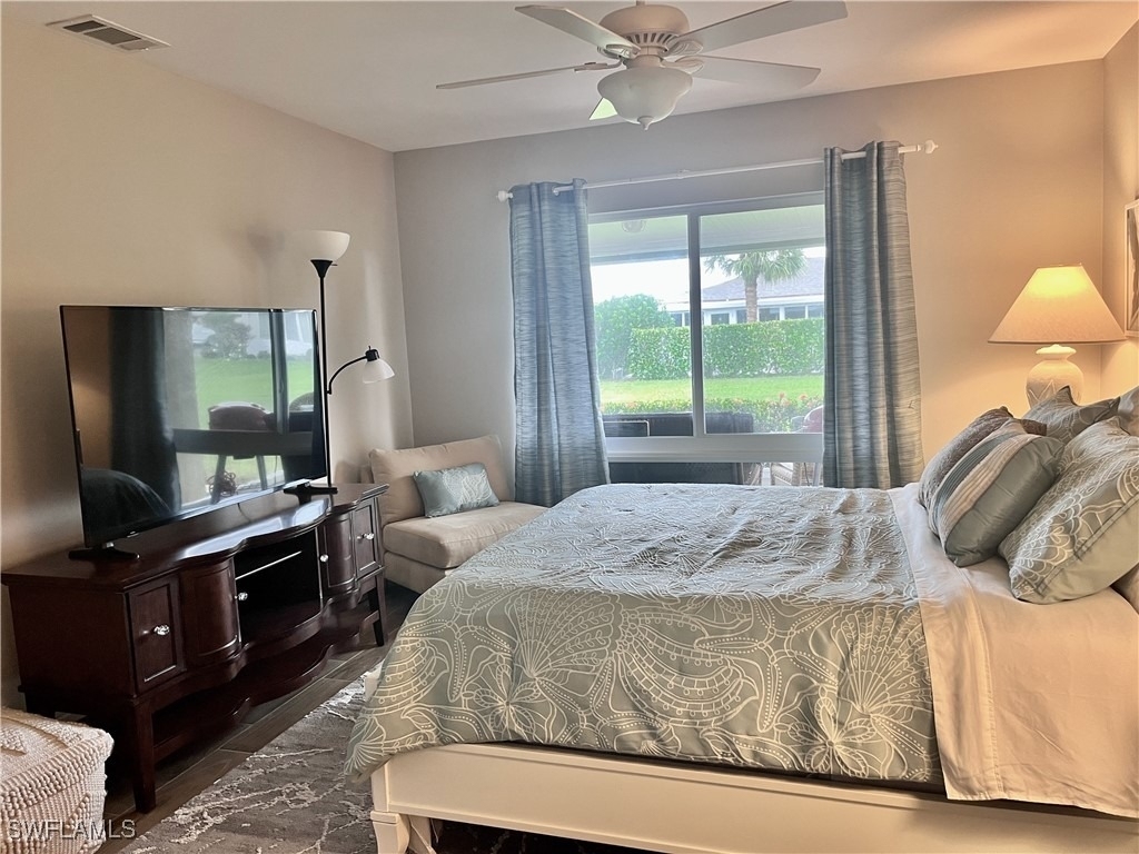 83 Glades Boulevard - Photo 3