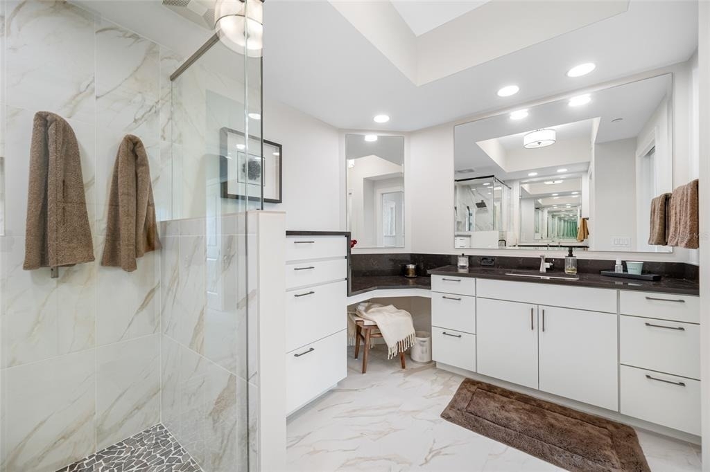 1325 Snell Isle Boulevard Ne - Photo 17