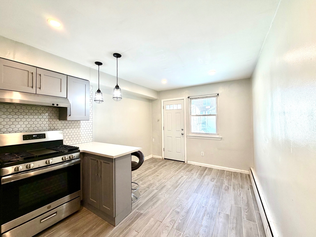30-51 71st Street - Photo 3