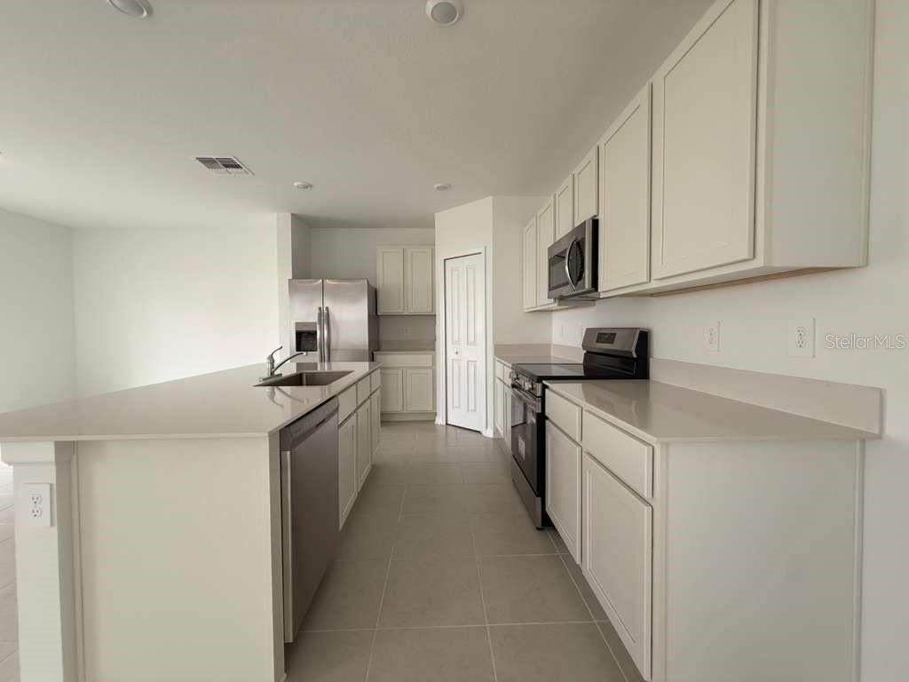 2728 Lookout Ridge Road - Photo 6