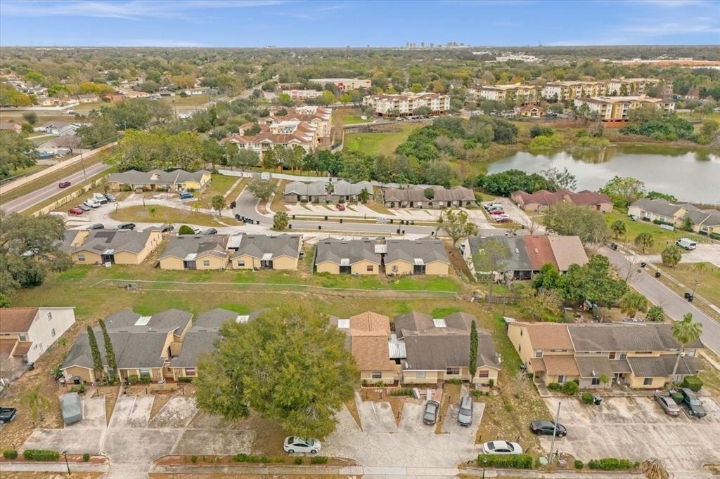 1267 Woodman Way - Photo 2