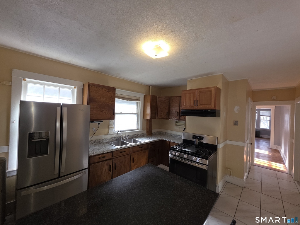 218-2nd Floor Grandview Terrace - Photo 5