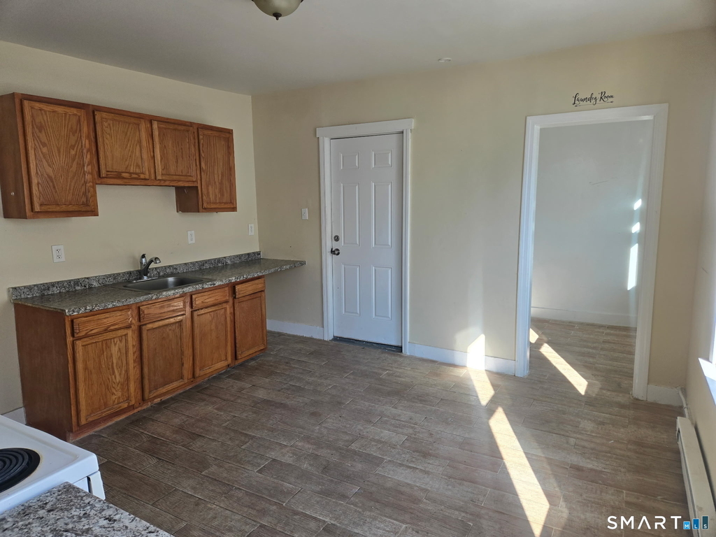 75 Alma Street - Photo 4