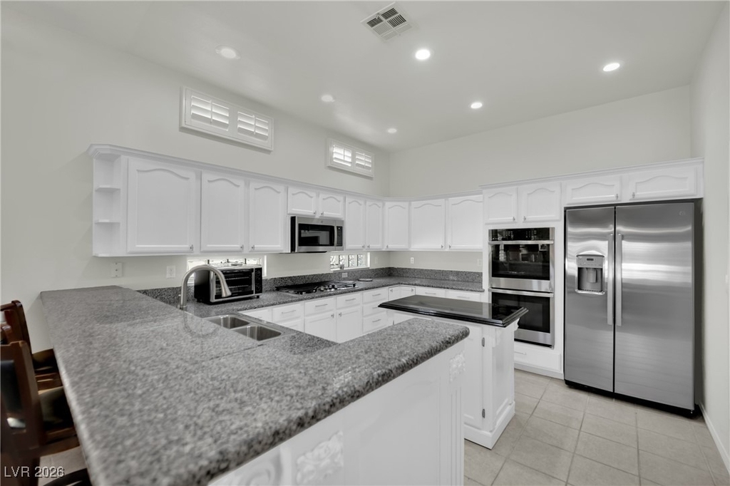 8012 Gothic Avenue - Photo 18