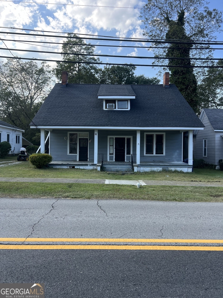 92 Woodlawn Avenue - Photo 0