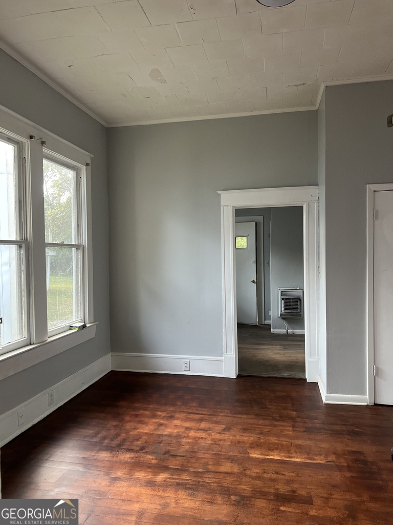 92 Woodlawn Avenue - Photo 3