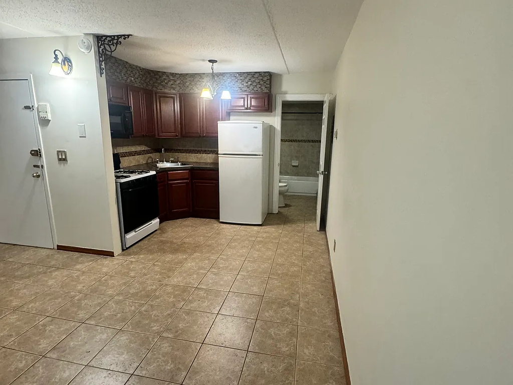 56-11 Clover Place - Photo 0