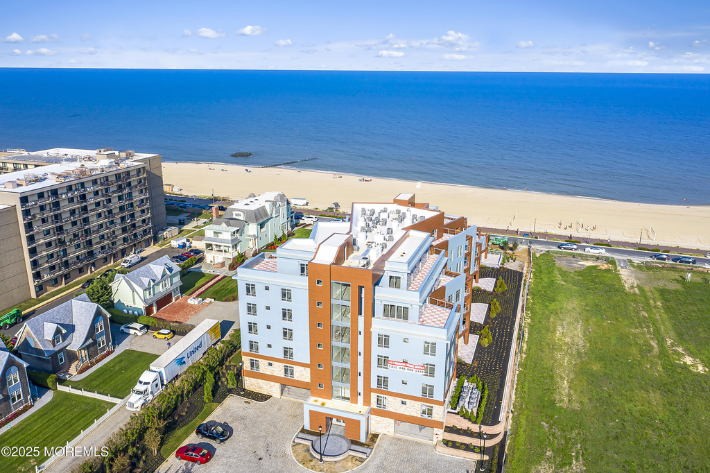 345 Ocean Boulevard - Photo 3