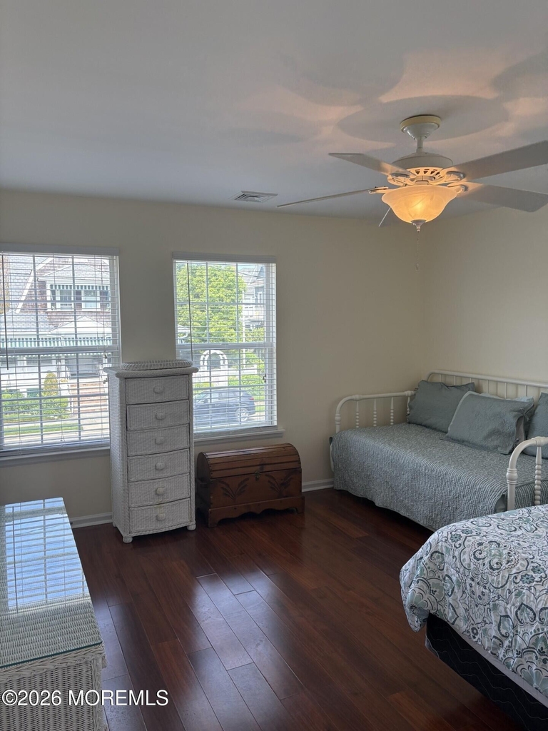 520 3rd Avenue - Photo 17