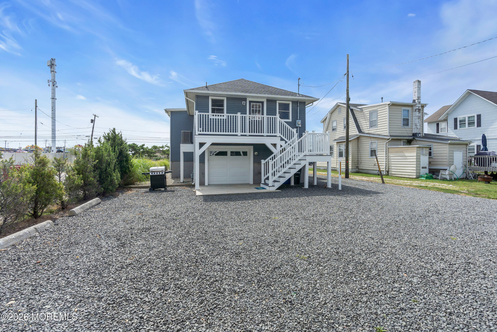 27 Arnold Avenue - Photo 45