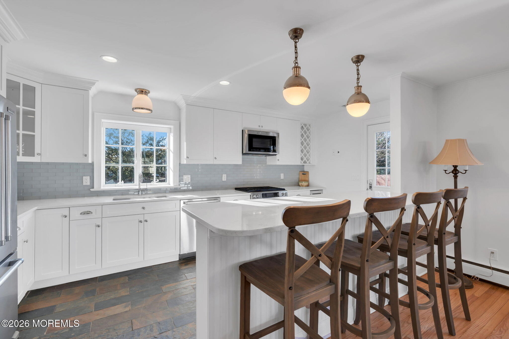 723 Pitney Drive - Photo 8