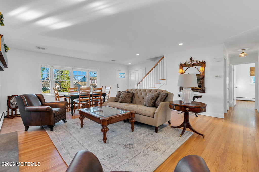 723 Pitney Drive - Photo 5
