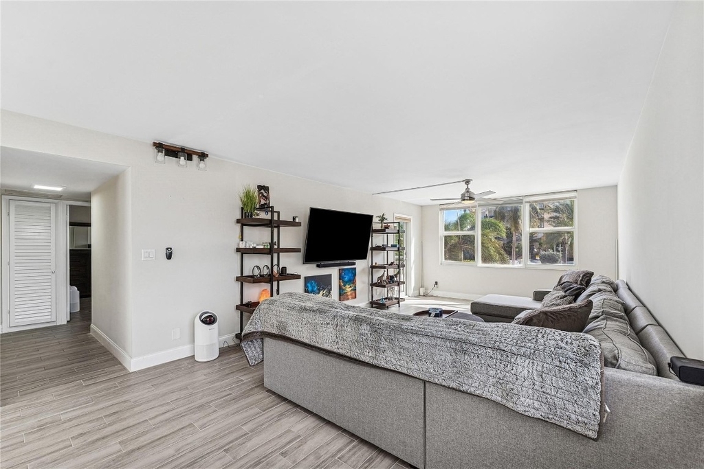 201 N Ocean Boulevard - Photo 12