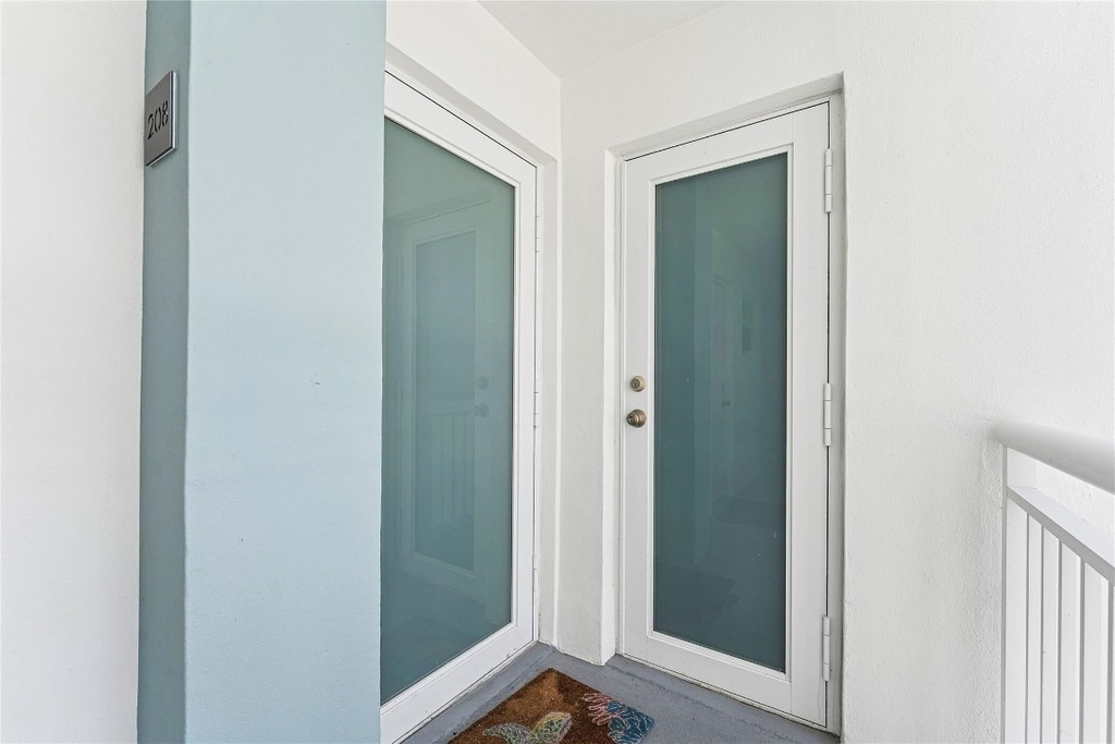 201 N Ocean Boulevard - Photo 4