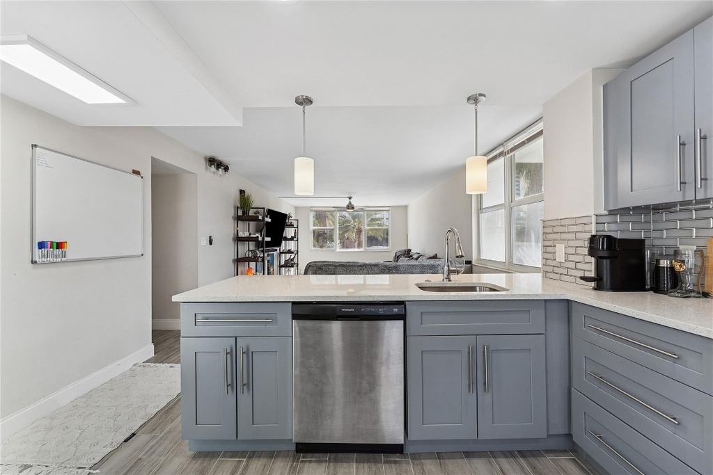 201 N Ocean Boulevard - Photo 8