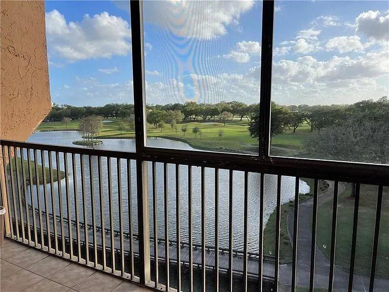 3001 W Rolling Hills Circle - Photo 21