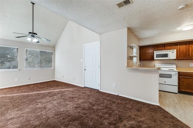 9833 Walnut Street - Photo 10