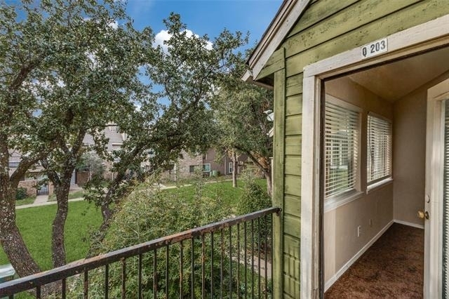 9833 Walnut Street - Photo 18