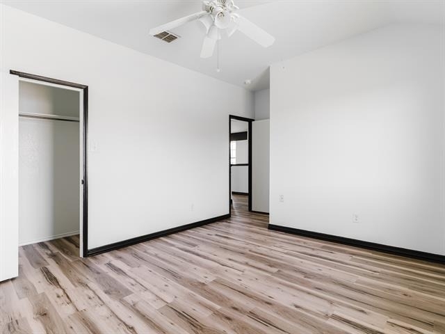 1733 Elm Street - Photo 25