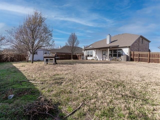 1733 Elm Street - Photo 19