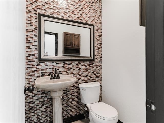 1733 Elm Street - Photo 8