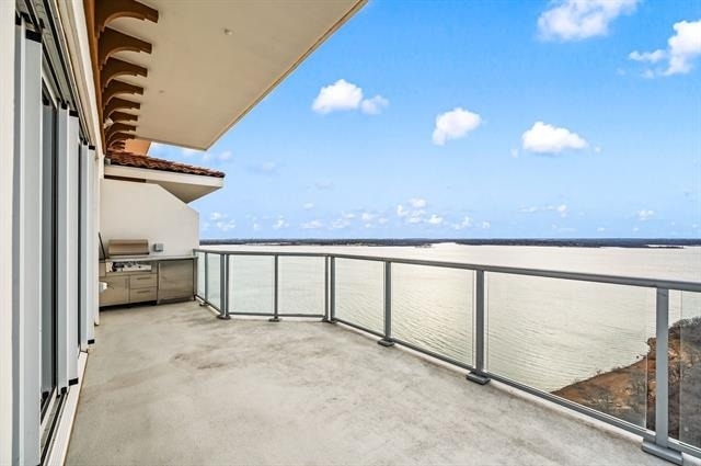 2800 Lakeside Parkway - Photo 28