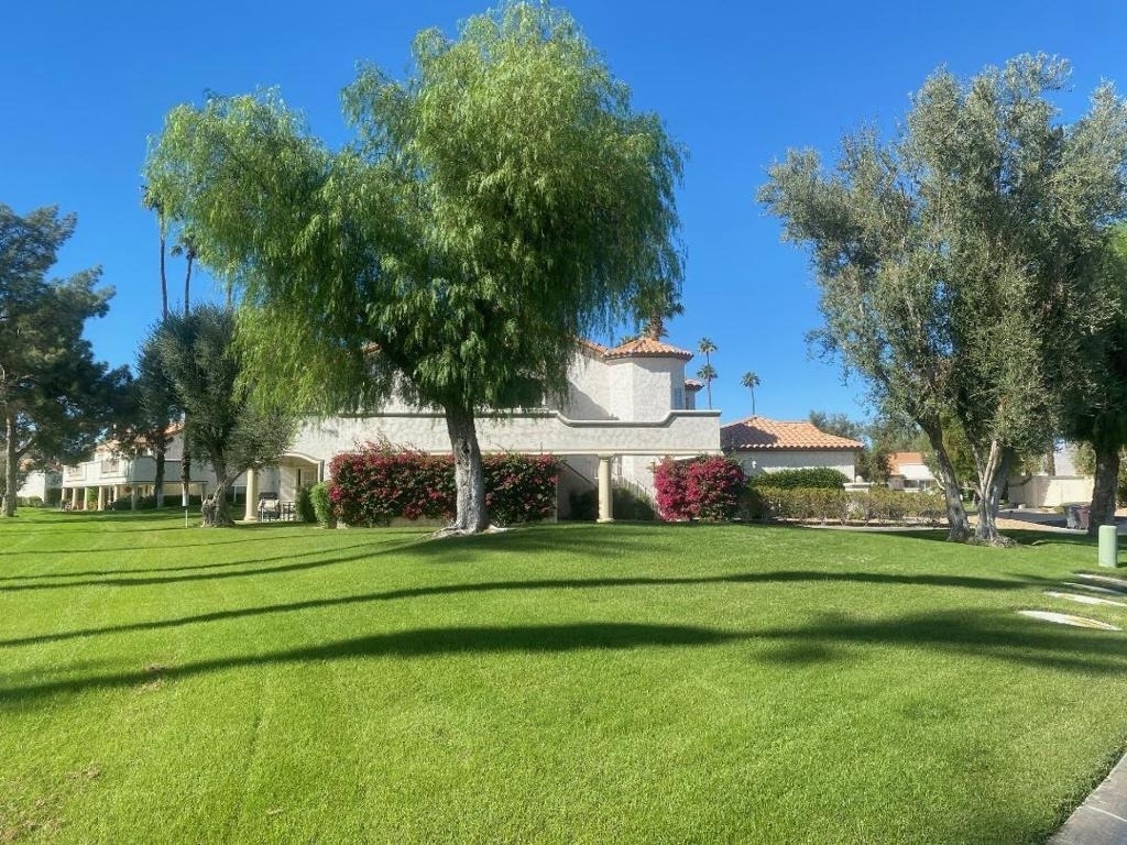 413 Desert Falls Drive N - Photo 31