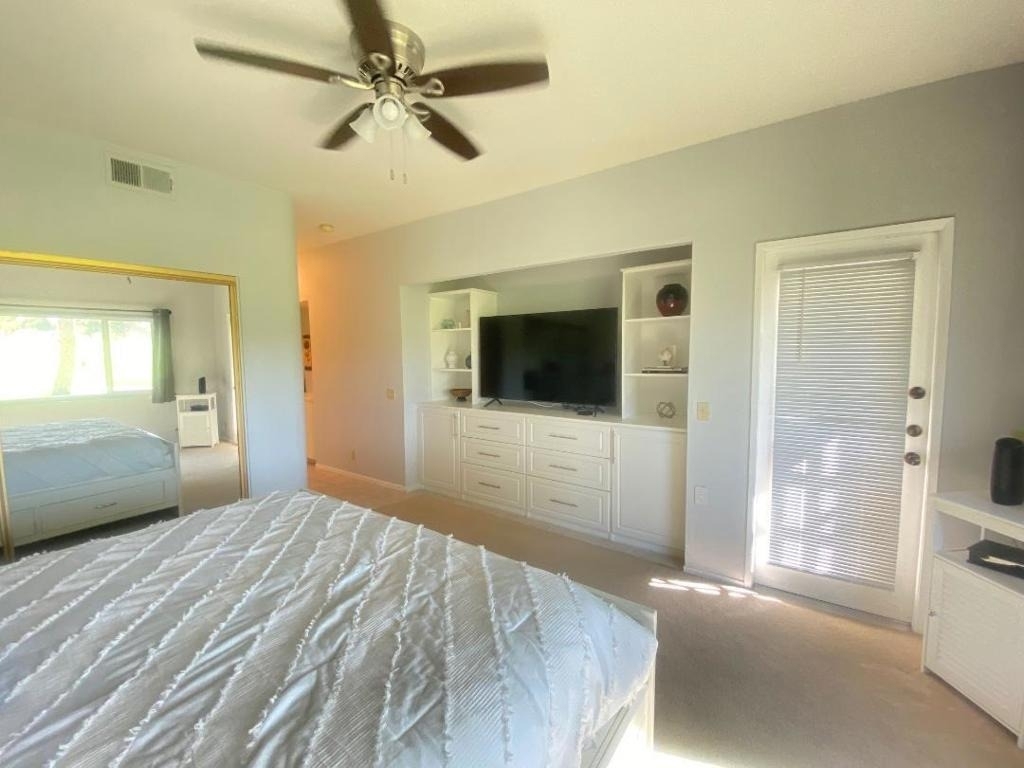 413 Desert Falls Drive N - Photo 17