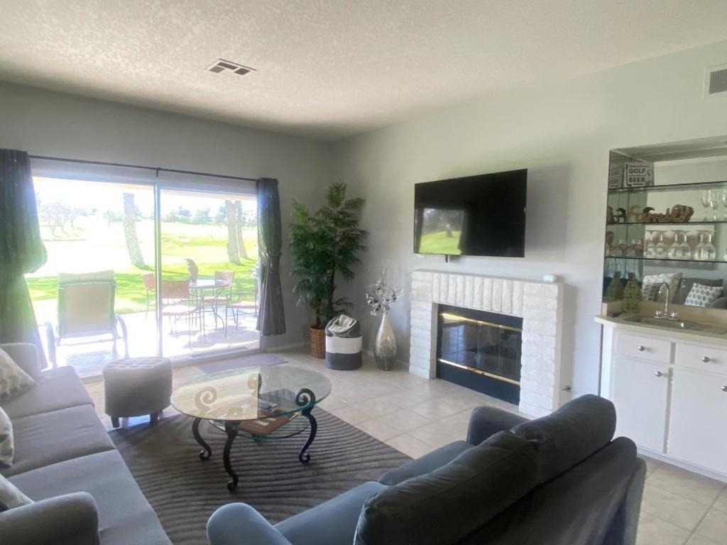 413 Desert Falls Drive N - Photo 3