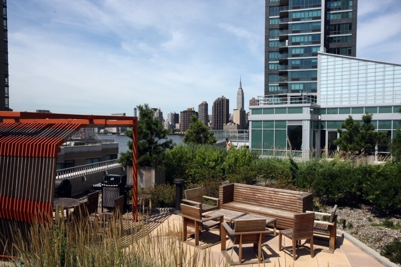 Center Boulevard - Photo 10
