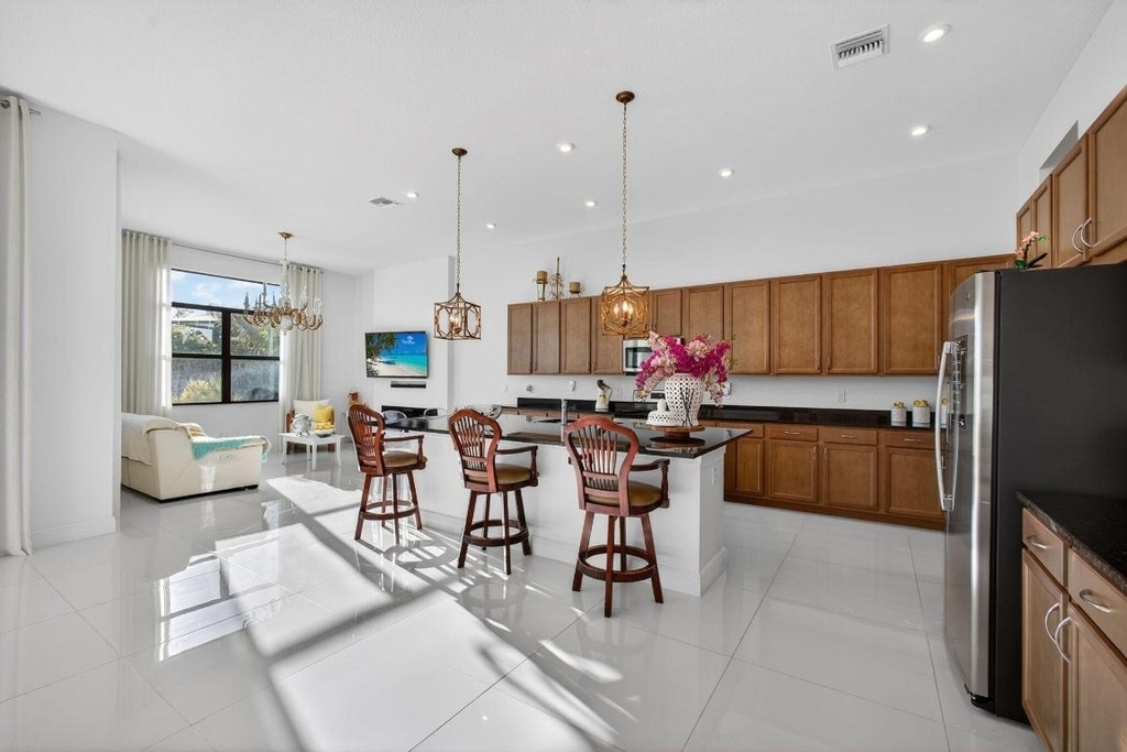 11460 Sw Pietra Way - Photo 13