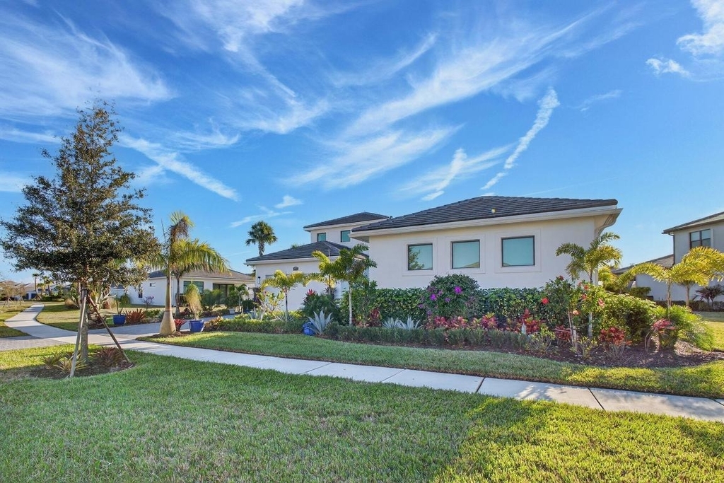 11460 Sw Pietra Way - Photo 2