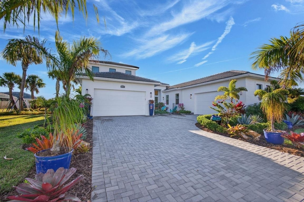 11460 Sw Pietra Way - Photo 3
