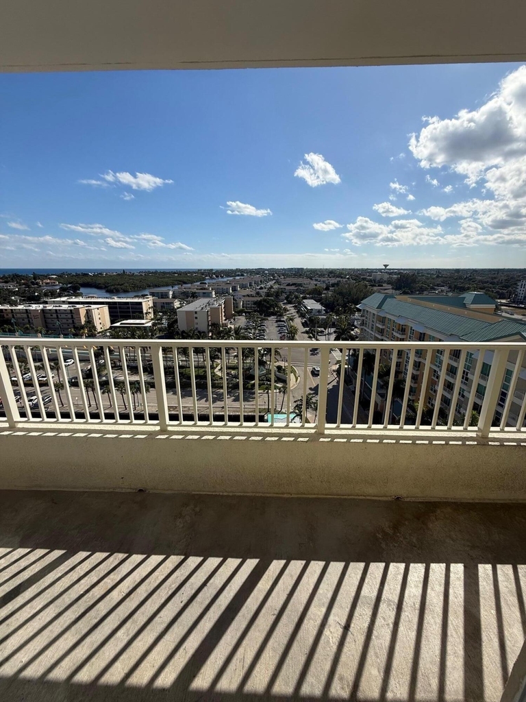 625 Casa Loma Boulevard - Photo 9