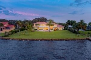 901 Se Riverside Drive - Photo 7
