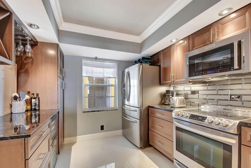 300 Jfk Drive - Photo 10