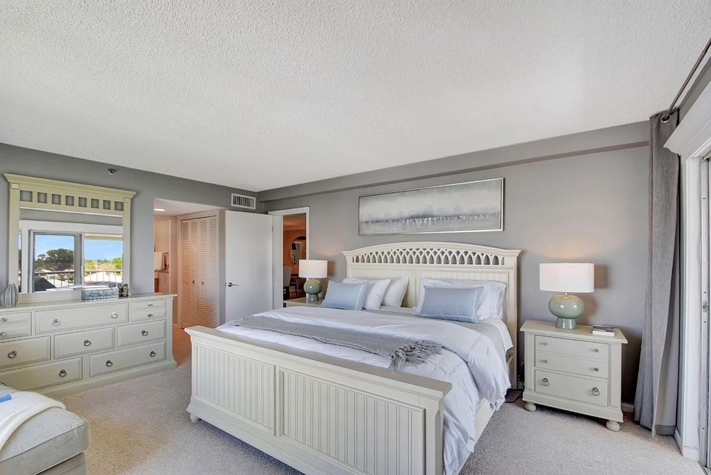 300 Jfk Drive - Photo 19