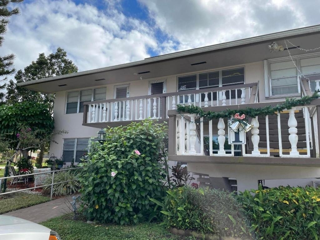 172 Sussex I - Photo 19