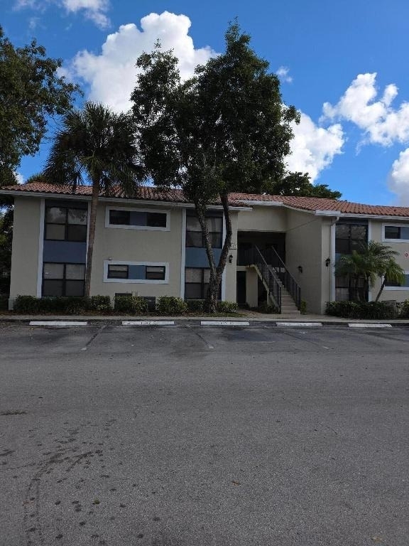 1542 Lake Crystal Drive - Photo 1