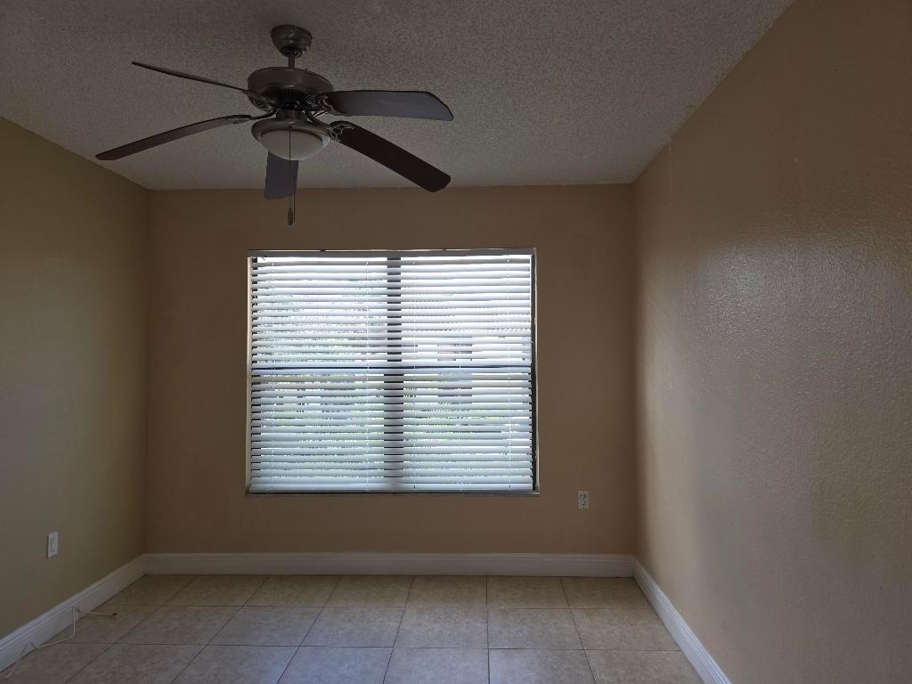 1542 Lake Crystal Drive - Photo 12