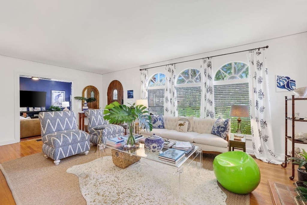 325 Greymon Drive - Photo 6