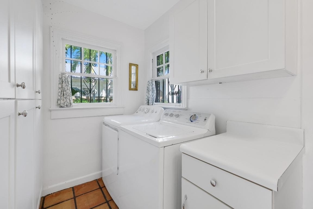 325 Greymon Drive - Photo 19
