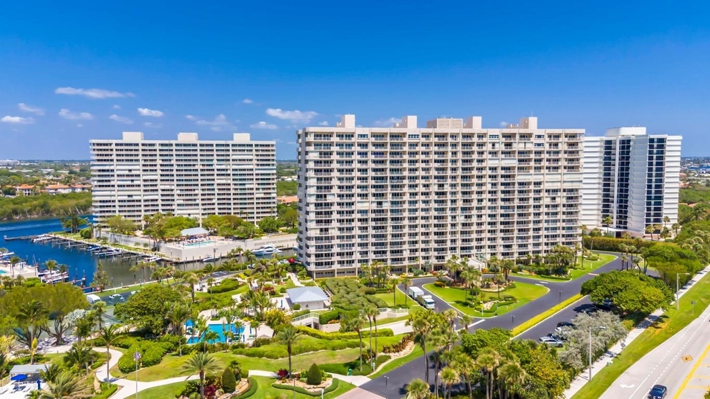 4301 N Ocean Boulevard - Photo 35