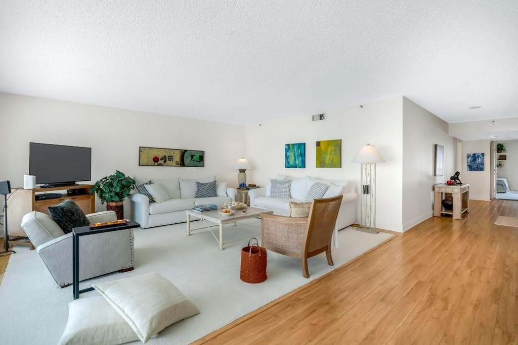 4301 N Ocean Boulevard - Photo 4